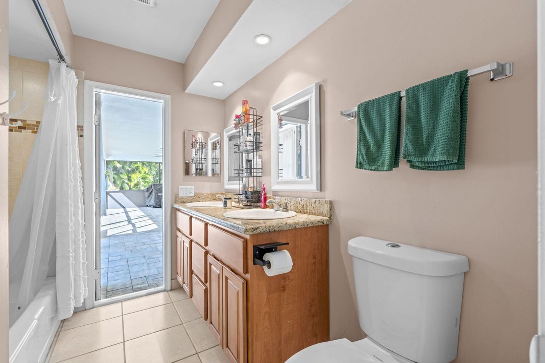 For Sale: $645,000 (3 beds, 2 baths, 2076 Square Feet)