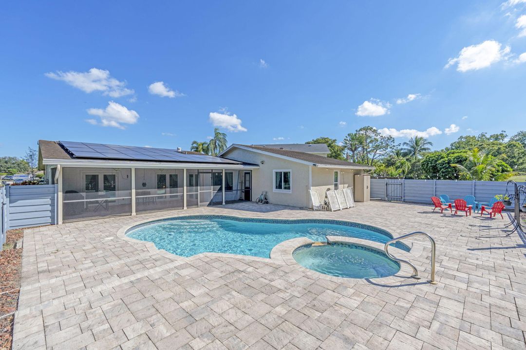 For Sale: $645,000 (3 beds, 2 baths, 2076 Square Feet)