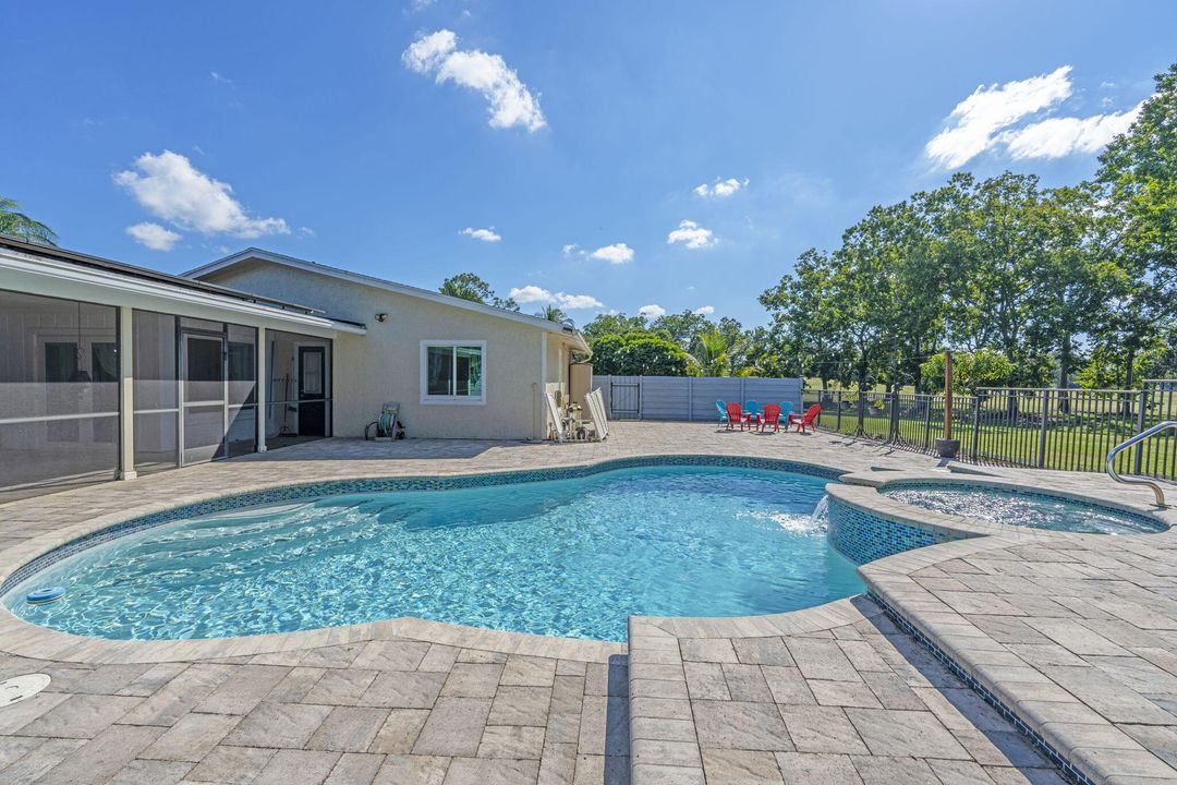 For Sale: $645,000 (3 beds, 2 baths, 2076 Square Feet)