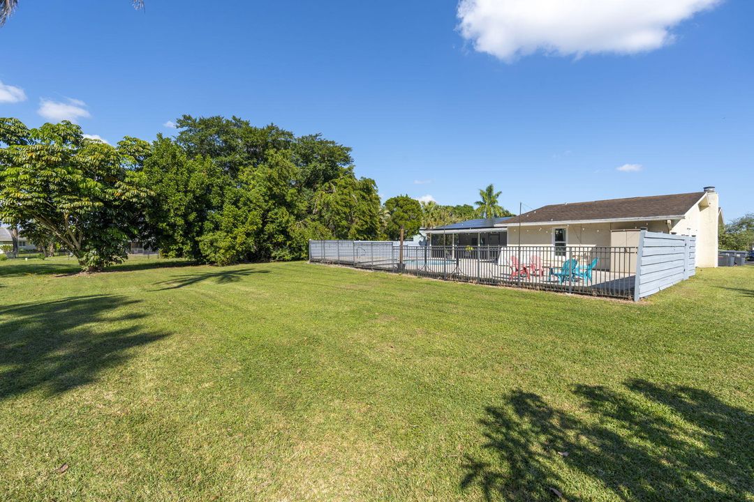 For Sale: $645,000 (3 beds, 2 baths, 2076 Square Feet)