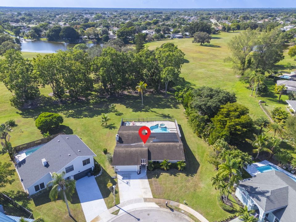 For Sale: $645,000 (3 beds, 2 baths, 2076 Square Feet)