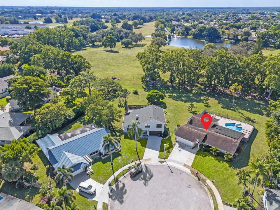 For Sale: $645,000 (3 beds, 2 baths, 2076 Square Feet)