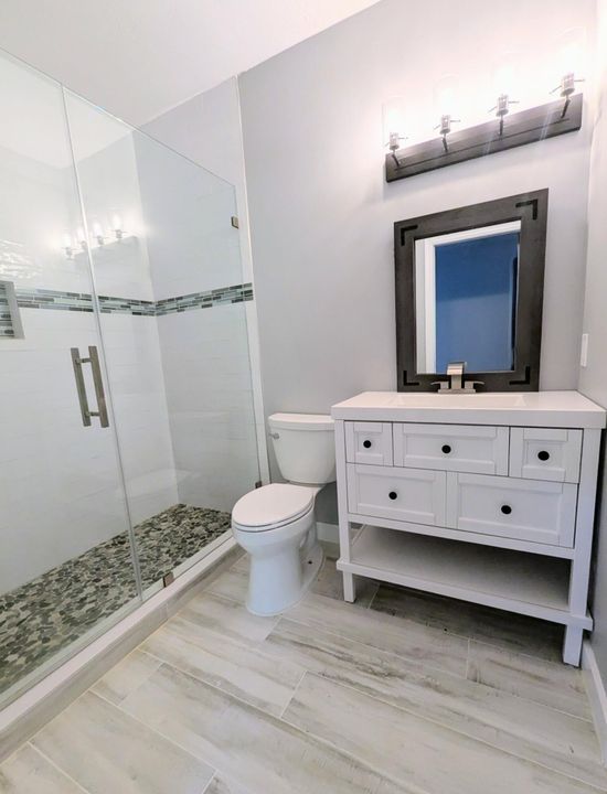 For Sale: $3,300,000 (6 beds, 4 baths, 4401 Square Feet)