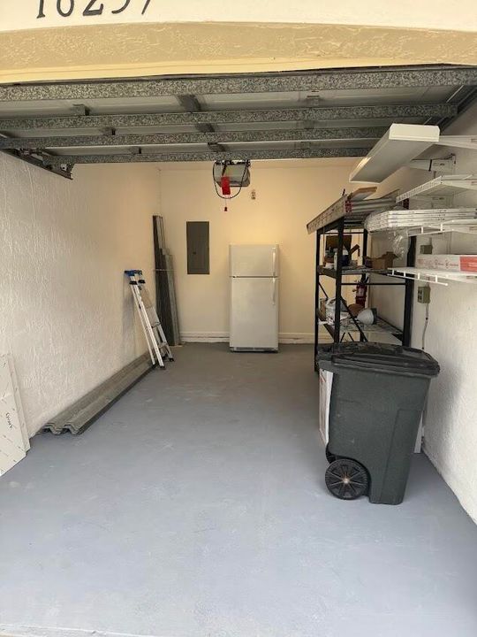 出租: $3,300 (3 贝兹, 2 浴室, 1653 平方英尺)