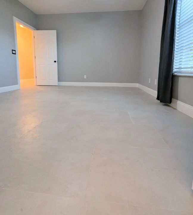 For Sale: $3,300,000 (6 beds, 4 baths, 4401 Square Feet)