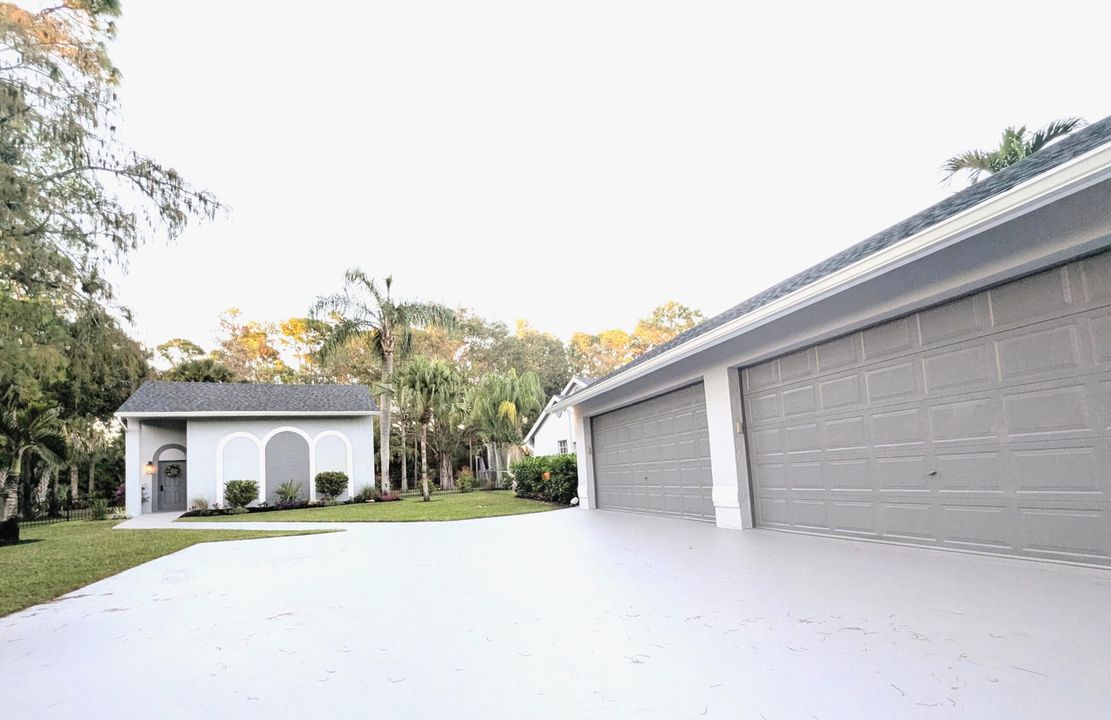 For Sale: $3,300,000 (6 beds, 4 baths, 4401 Square Feet)