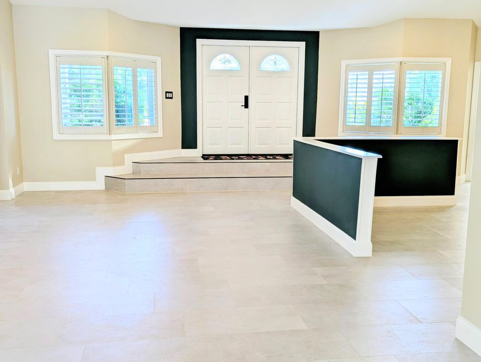 For Sale: $3,300,000 (6 beds, 4 baths, 4401 Square Feet)