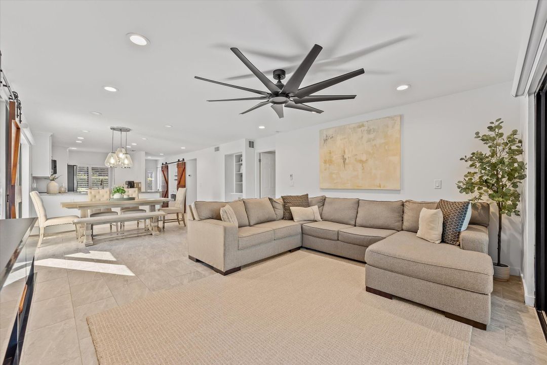 На продажу: $385,000 (3 спален, 2 ванн, 1411 Квадратных фут)