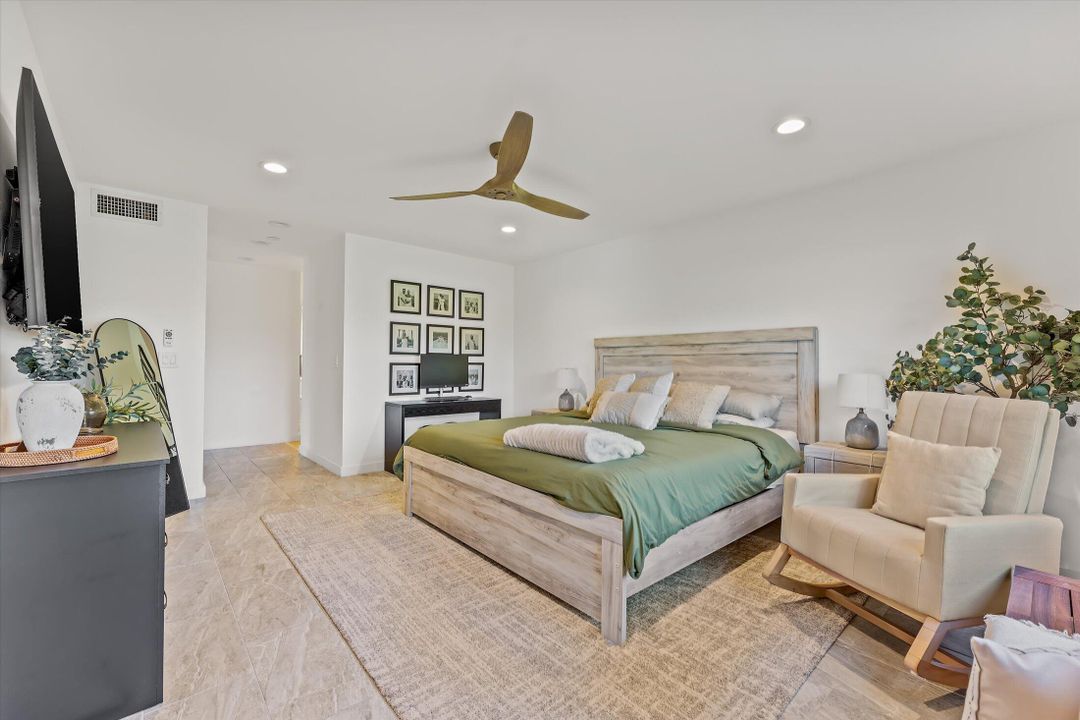 На продажу: $385,000 (3 спален, 2 ванн, 1411 Квадратных фут)