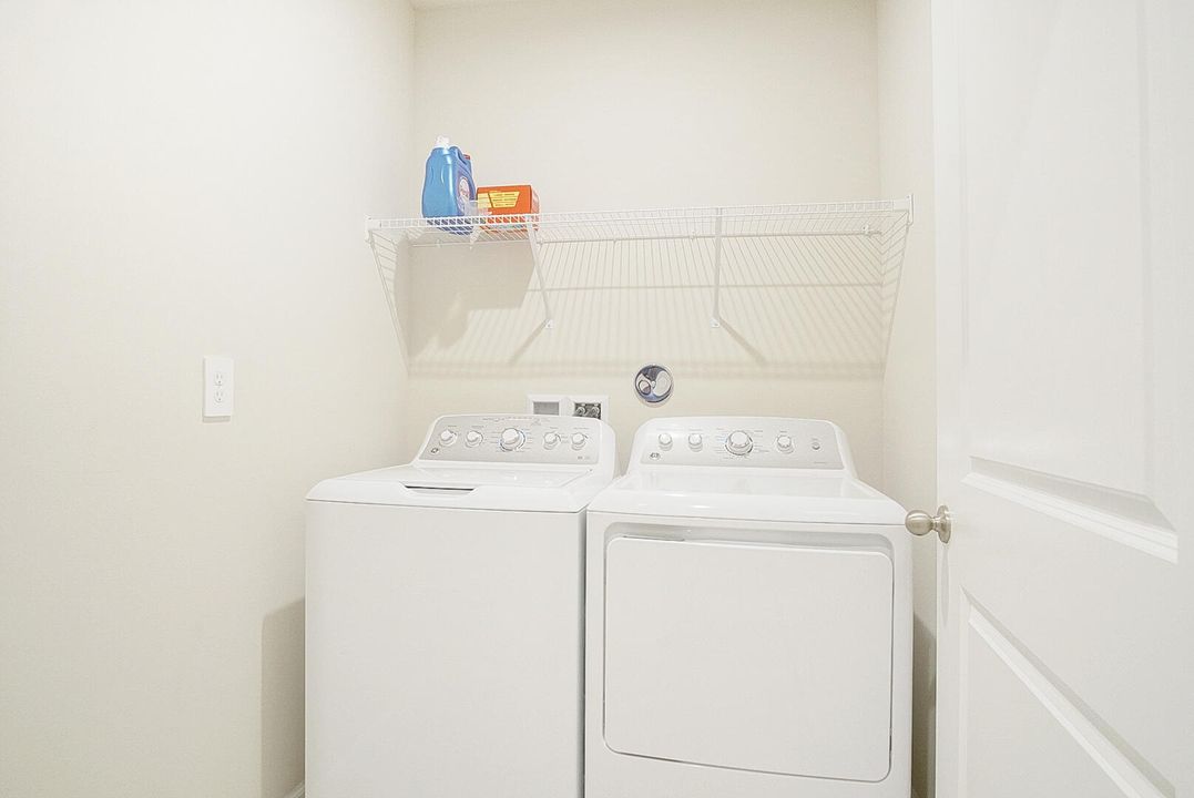 En Venta: $324,900 (3 camas, 2 baños, 1503 Pies cuadrados)