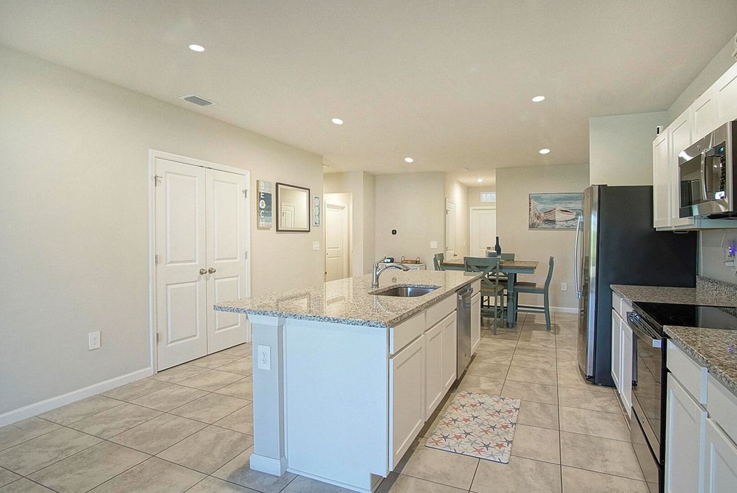 En Venta: $324,900 (3 camas, 2 baños, 1503 Pies cuadrados)