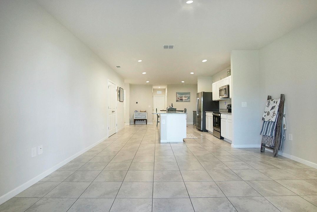 En Venta: $324,900 (3 camas, 2 baños, 1503 Pies cuadrados)