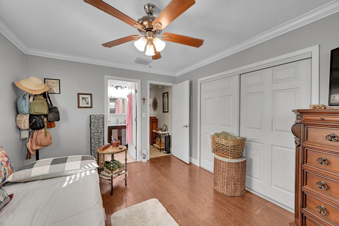 En Venta: $347,500 (2 camas, 1 baños, 861 Pies cuadrados)