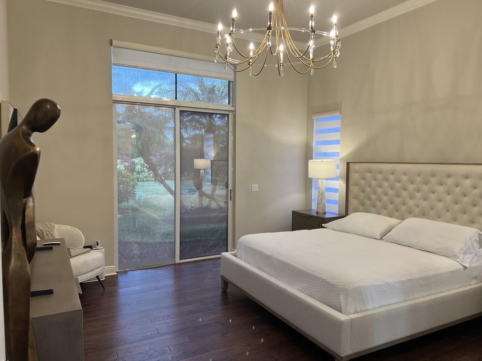 For Sale: $886,900 (2 beds, 2 baths, 2487 Square Feet)