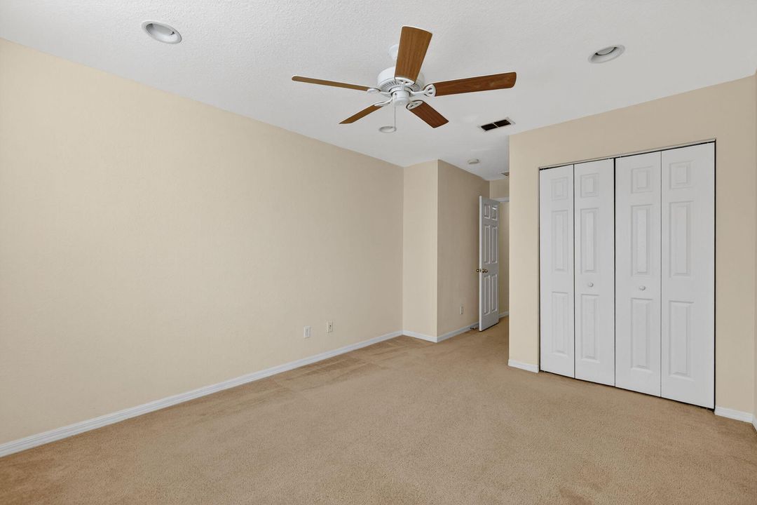 На продажу: $295,500 (3 спален, 2 ванн, 1490 Квадратных фут)