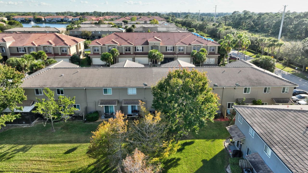 На продажу: $295,500 (3 спален, 2 ванн, 1490 Квадратных фут)