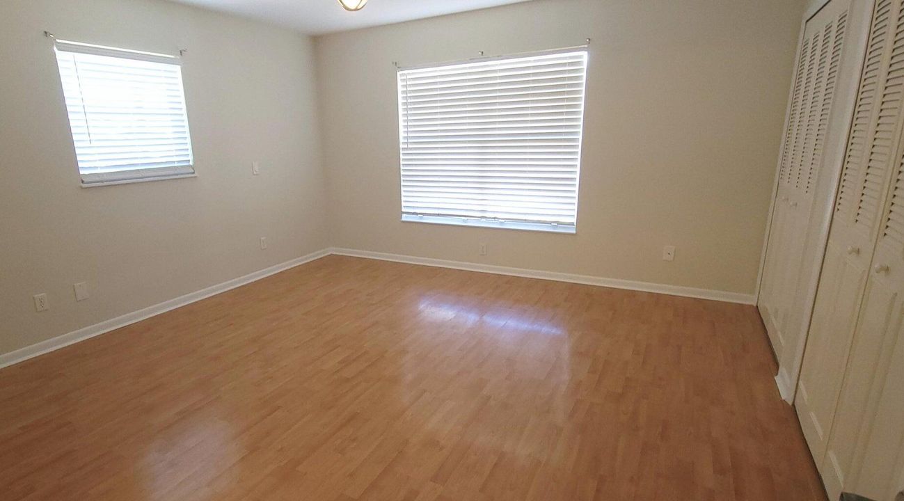 For Rent: $2,875 (3 beds, 2 baths, 1680 Square Feet)