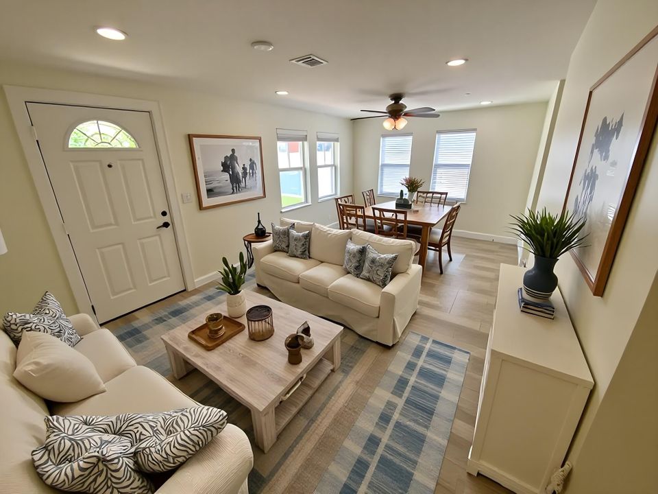 For Sale: $1,400,000 (5 beds, 4 baths, 2200 Square Feet)