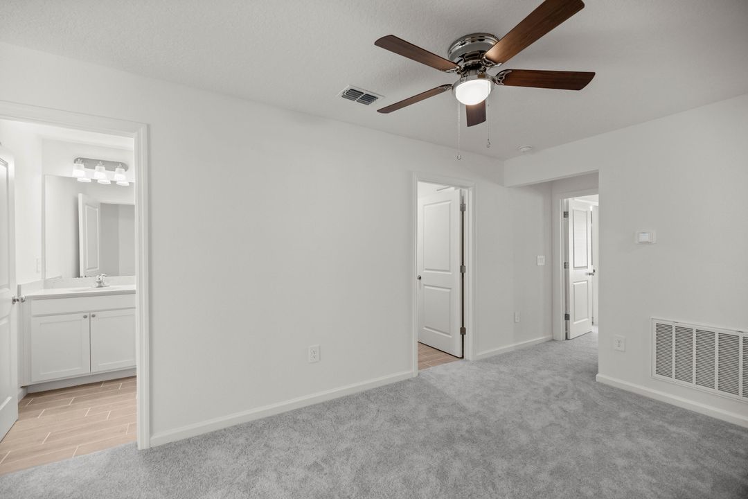 For Rent: $1,695 (3 beds, 2 baths, 1707 Square Feet)