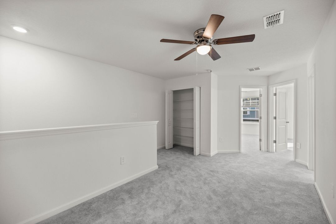 For Rent: $1,695 (3 beds, 2 baths, 1707 Square Feet)