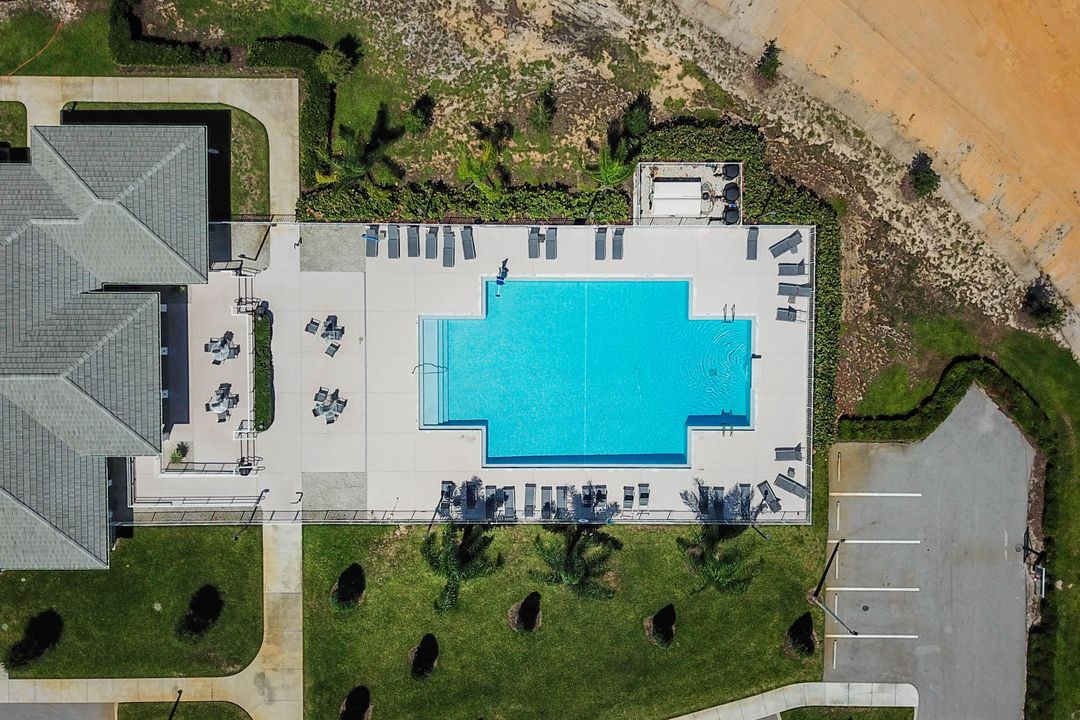 For Sale: $523,000 (4 beds, 2 baths, 1823 Square Feet)