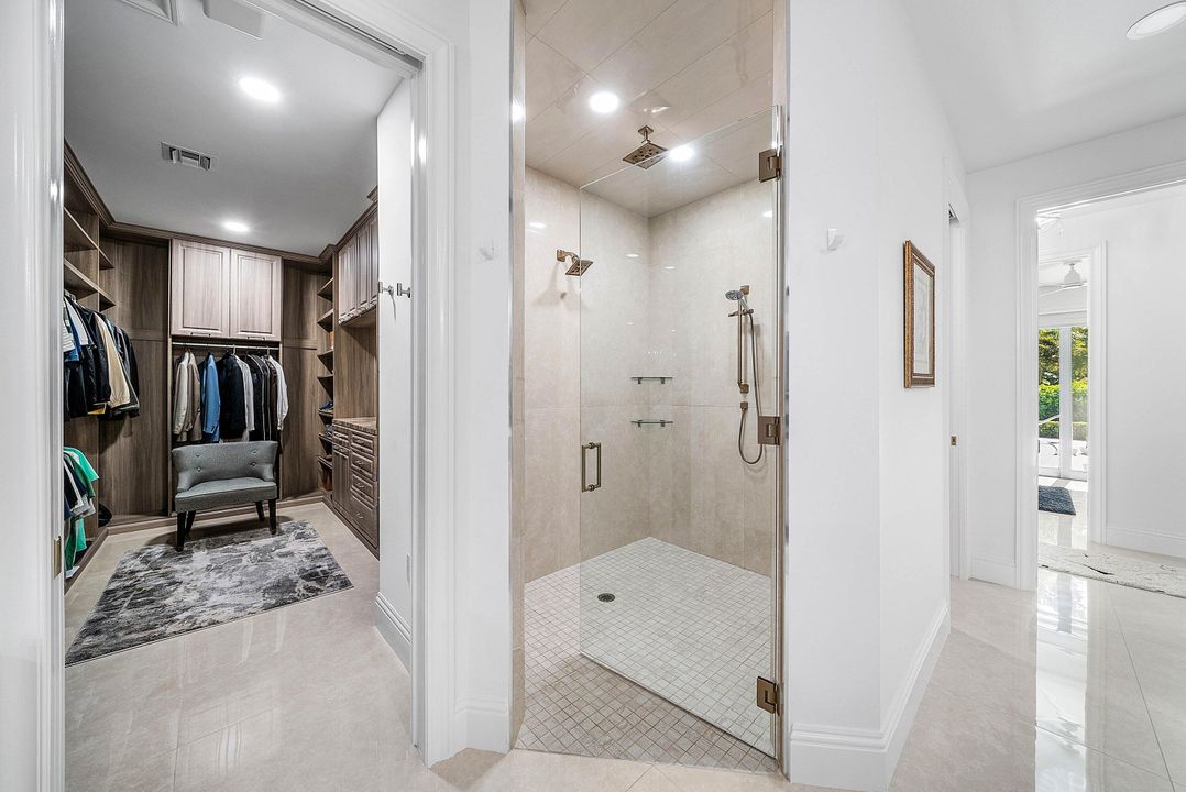 На продажу: $3,499,000 (3 спален, 3 ванн, 4737 Квадратных фут)