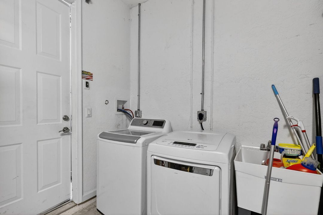 На продажу: $465,000 (3 спален, 2 ванн, 1599 Квадратных фут)