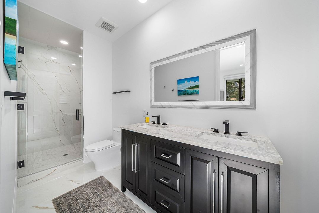 На продажу: $3,499,000 (3 спален, 3 ванн, 4737 Квадратных фут)