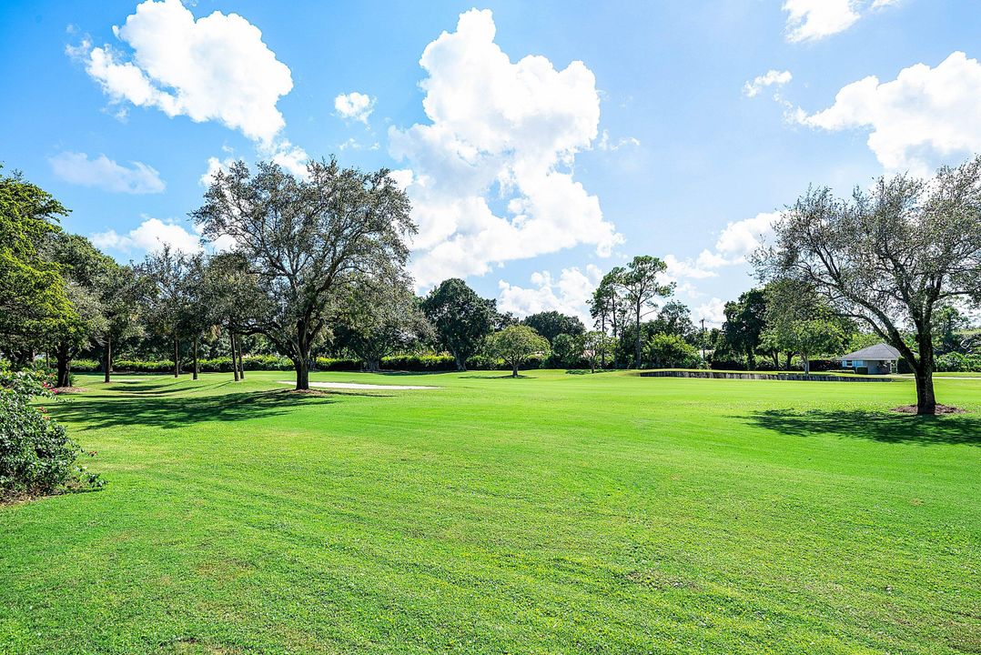 На продажу: $3,499,000 (3 спален, 3 ванн, 4737 Квадратных фут)