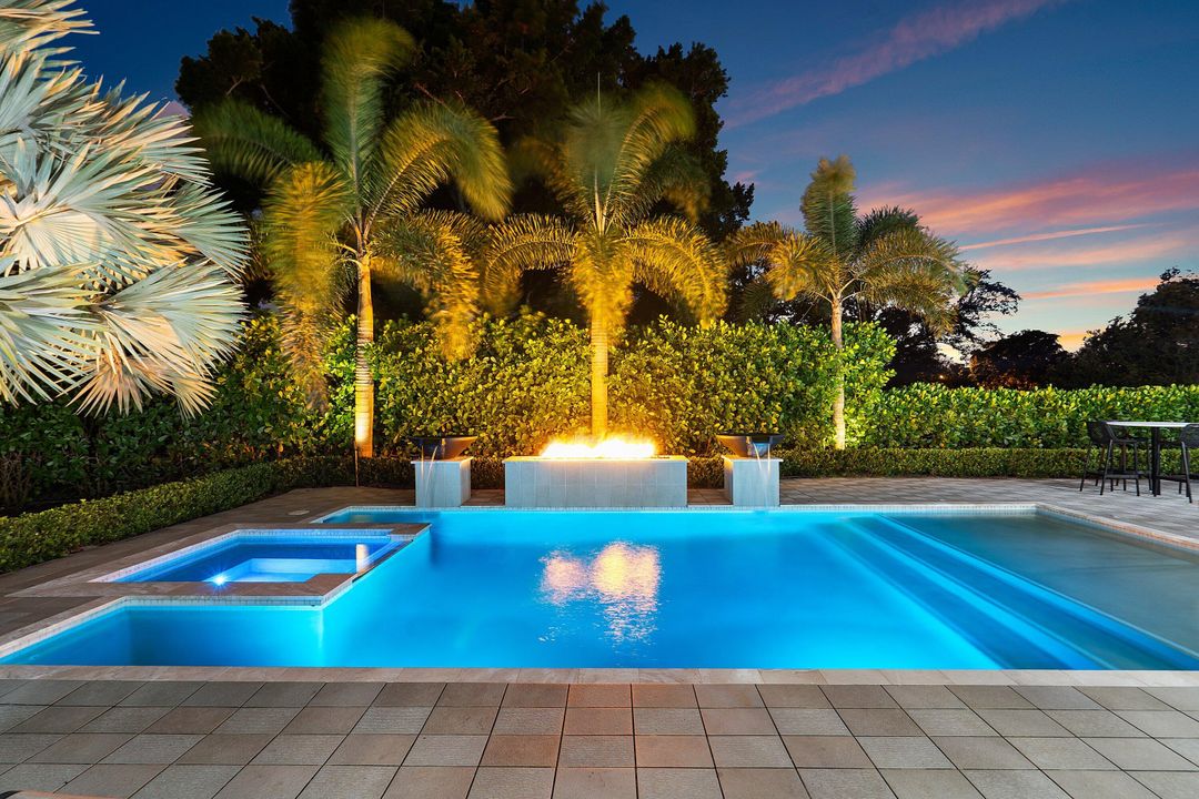 На продажу: $3,499,000 (3 спален, 3 ванн, 4737 Квадратных фут)