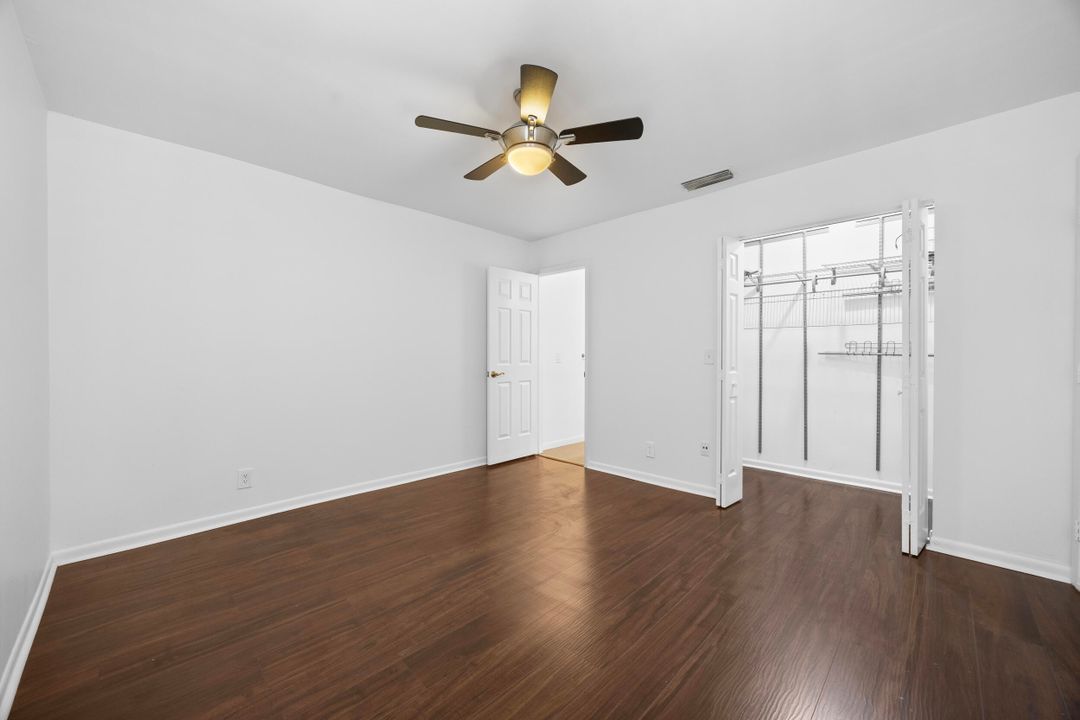 待售: $285,000 (2 贝兹, 2 浴室, 873 平方英尺)