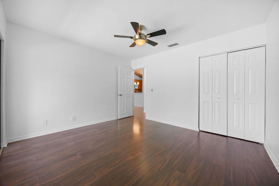 待售: $285,000 (2 贝兹, 2 浴室, 873 平方英尺)