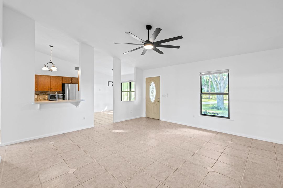 En Renta: $3,800 (3 camas, 2 baños, 1296 Pies cuadrados)