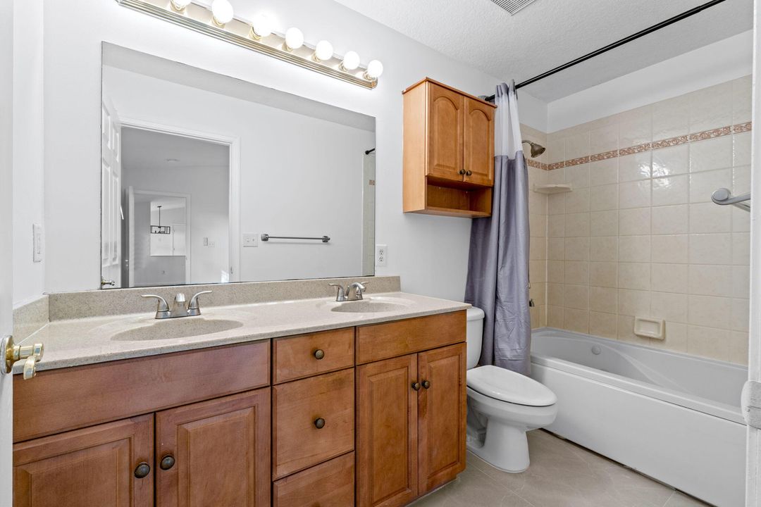 En Renta: $3,800 (3 camas, 2 baños, 1296 Pies cuadrados)