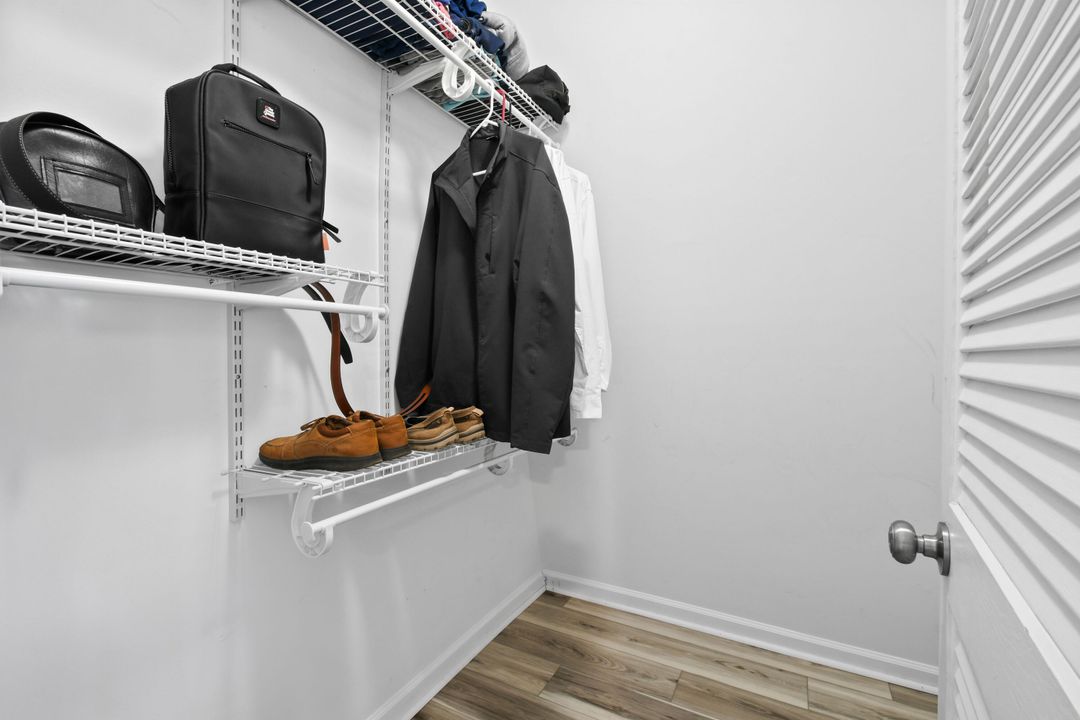 На продажу: $355,000 (2 спален, 2 ванн, 1320 Квадратных фут)