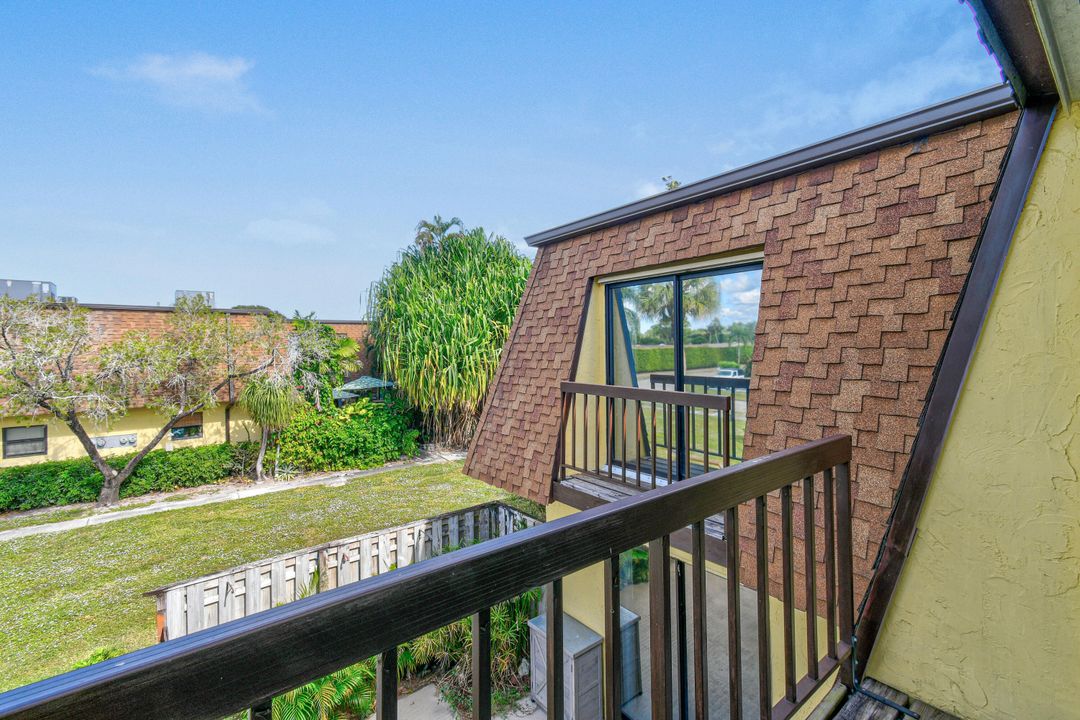 На продажу: $355,000 (2 спален, 2 ванн, 1320 Квадратных фут)