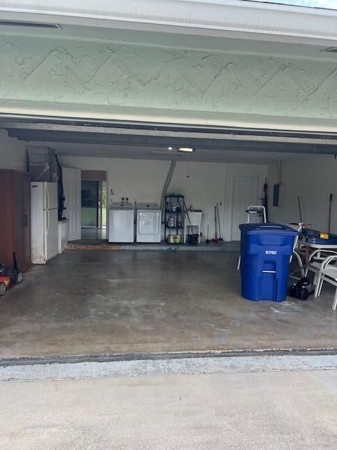 For Rent: $3,150 (2 beds, 2 baths, 1751 Square Feet)