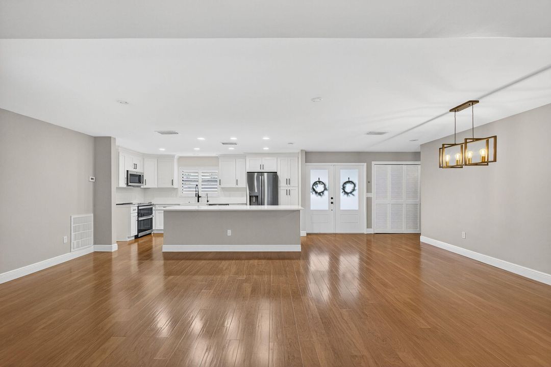 For Sale: $695,000 (3 beds, 2 baths, 1601 Square Feet)