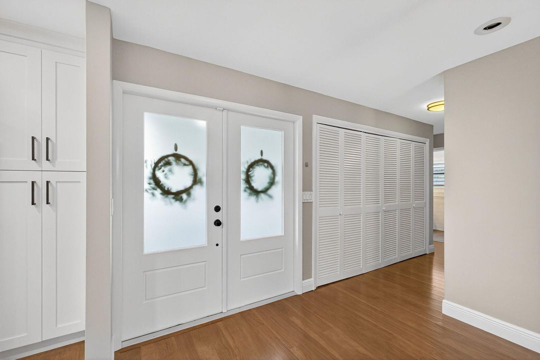 For Sale: $695,000 (3 beds, 2 baths, 1601 Square Feet)