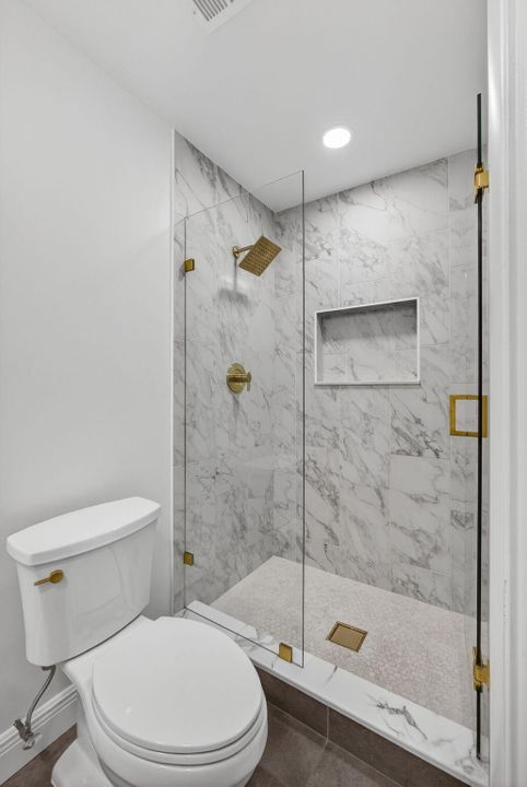 For Sale: $695,000 (3 beds, 2 baths, 1601 Square Feet)