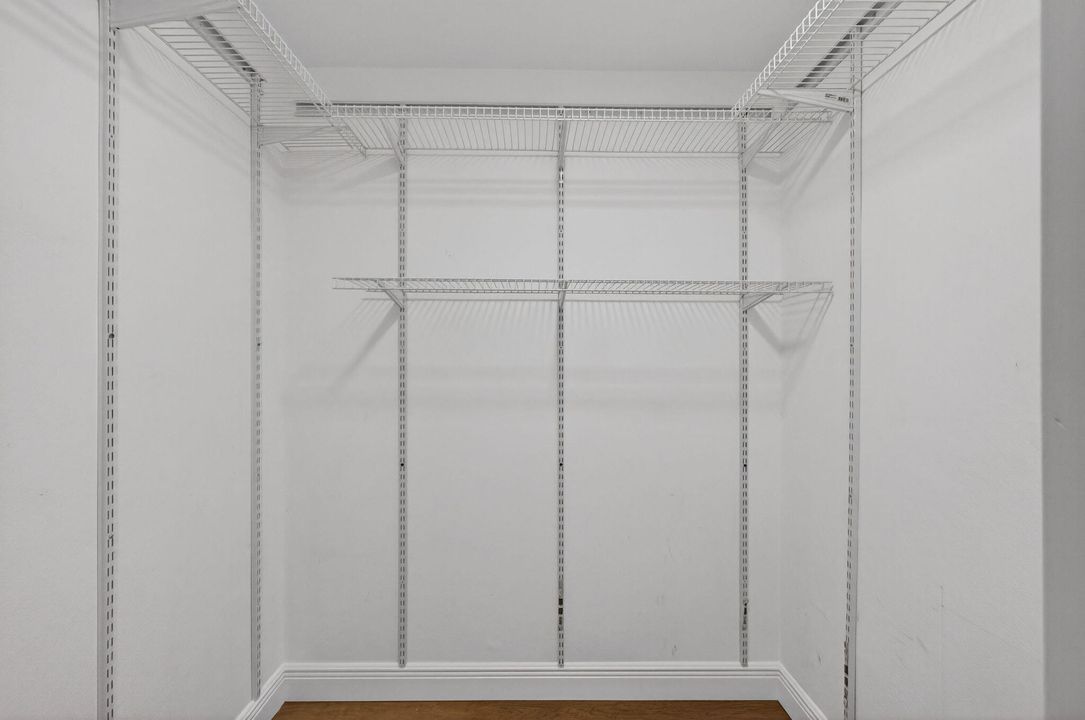 For Sale: $695,000 (3 beds, 2 baths, 1601 Square Feet)