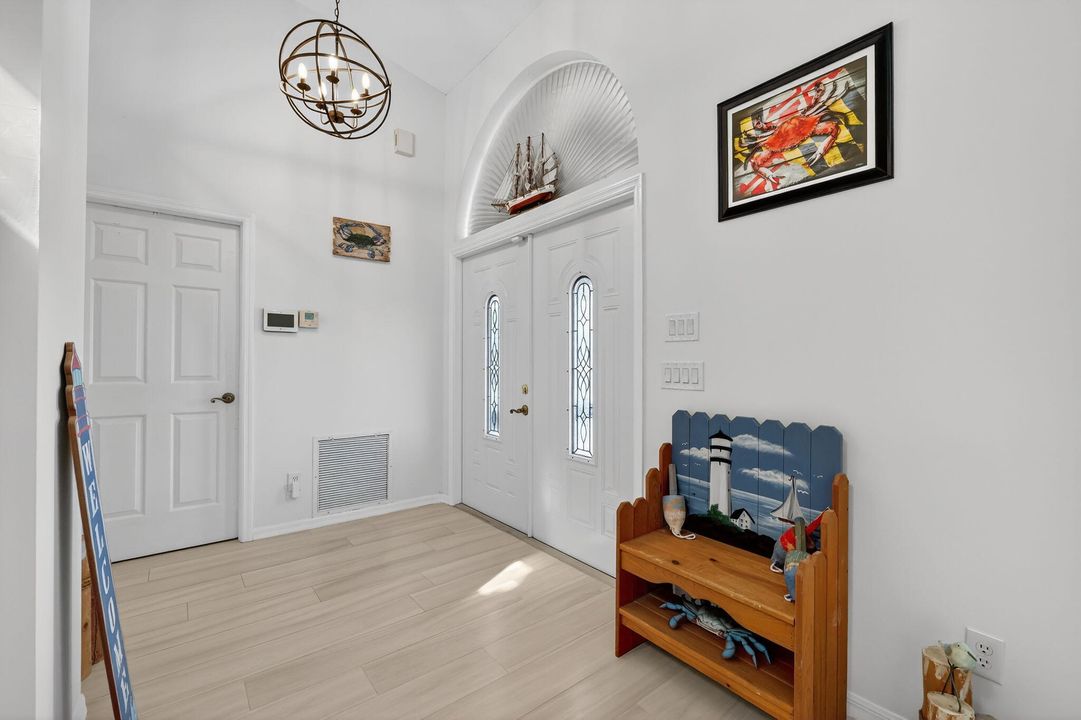 На продажу: $524,900 (3 спален, 2 ванн, 1993 Квадратных фут)