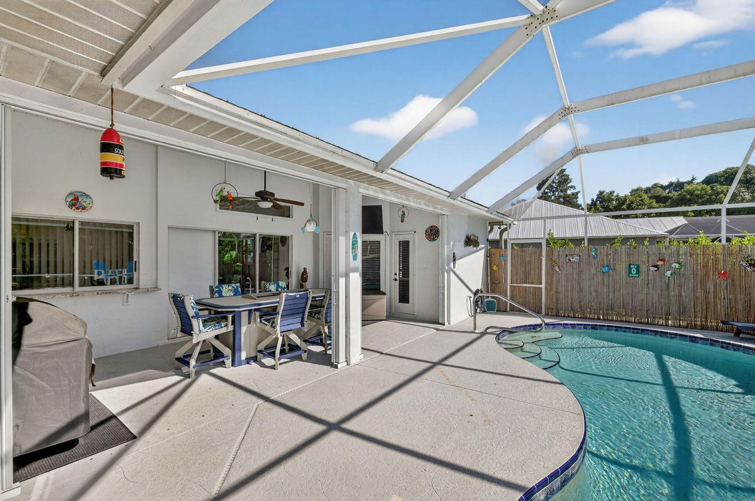 На продажу: $524,900 (3 спален, 2 ванн, 1993 Квадратных фут)