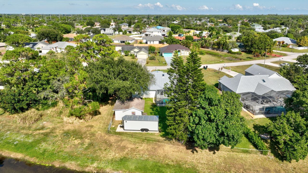 На продажу: $524,900 (3 спален, 2 ванн, 1993 Квадратных фут)