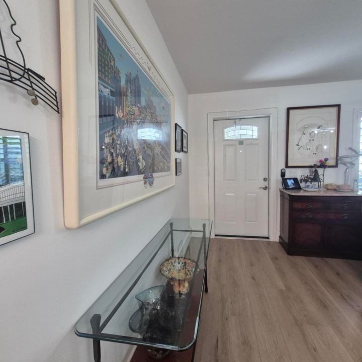 На продажу: $139,000 (1 спален, 1 ванн, 760 Квадратных фут)