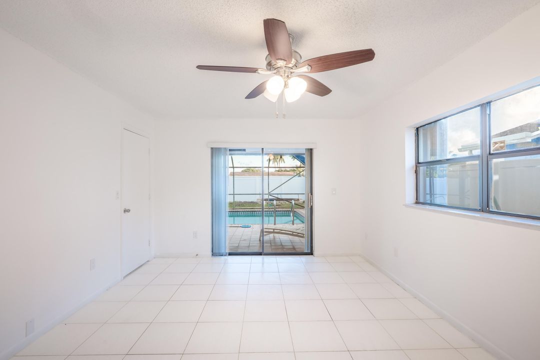 Под контрактом: $3,400 (3 спален, 2 ванн, 1729 Квадратных фут)