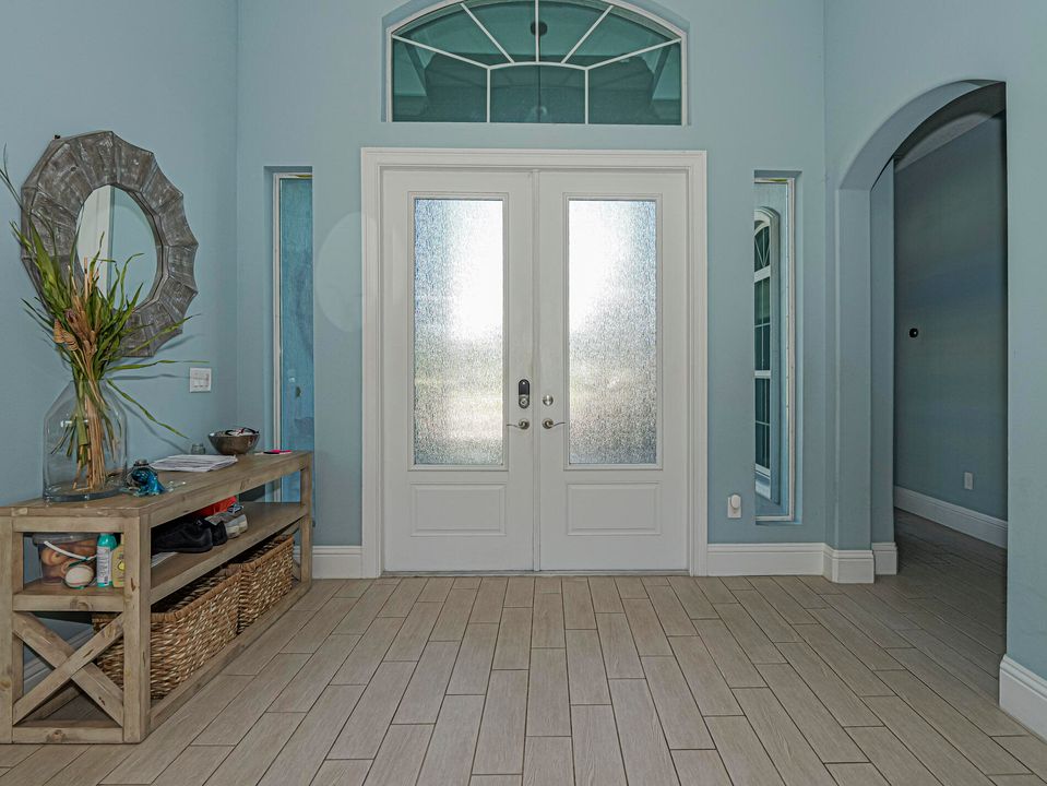 For Sale: $1,050,000 (4 beds, 3 baths, 3498 Square Feet)