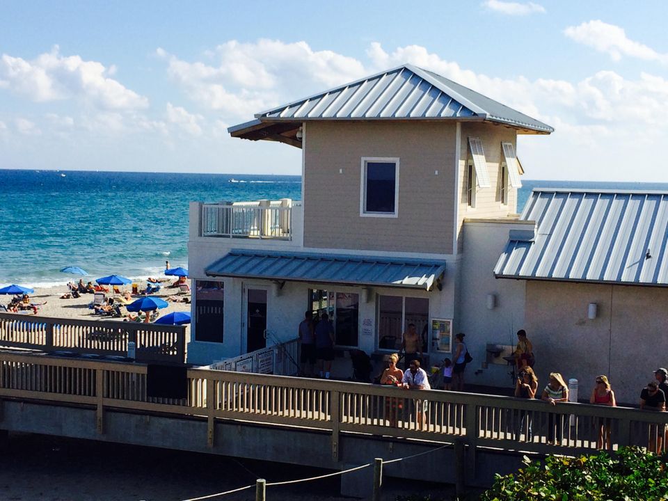 For Rent: $2,000 (1 beds, 1 baths, 319 Square Feet)