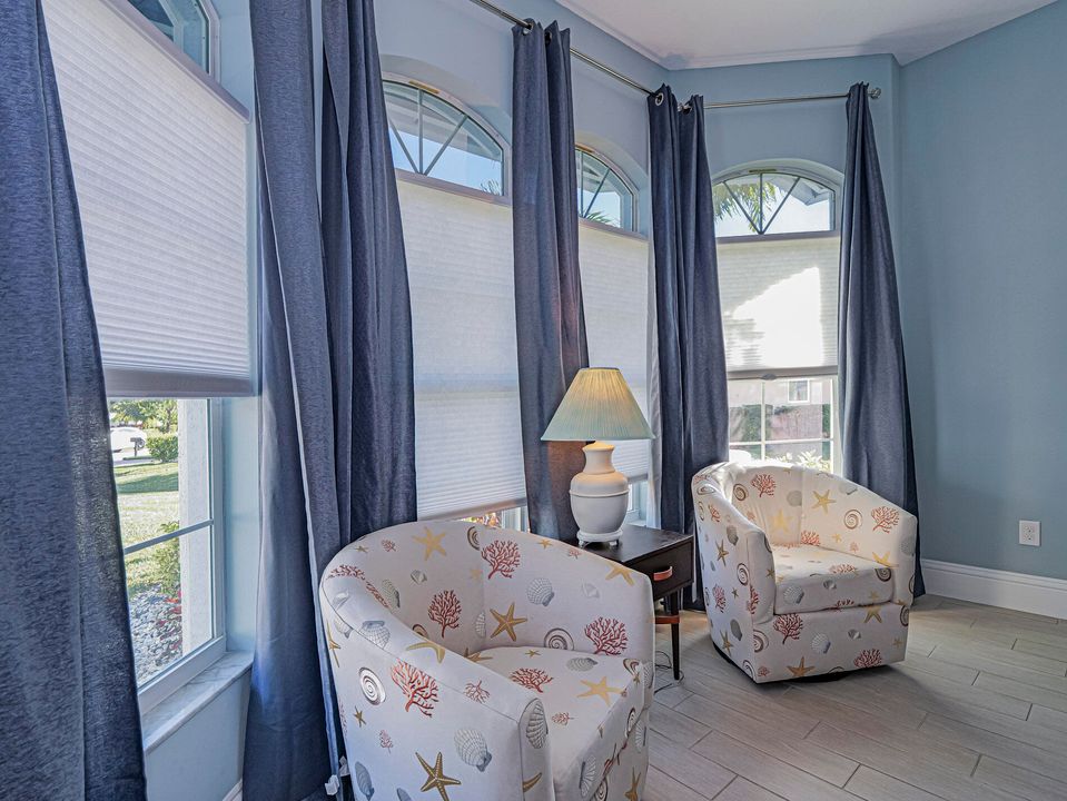 For Sale: $1,050,000 (4 beds, 3 baths, 3498 Square Feet)