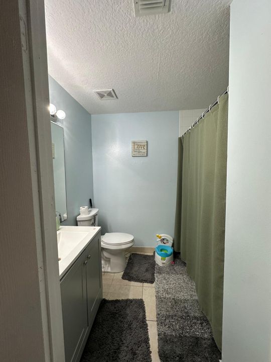 En Renta: $2,200 (3 camas, 2 baños, 1176 Pies cuadrados)